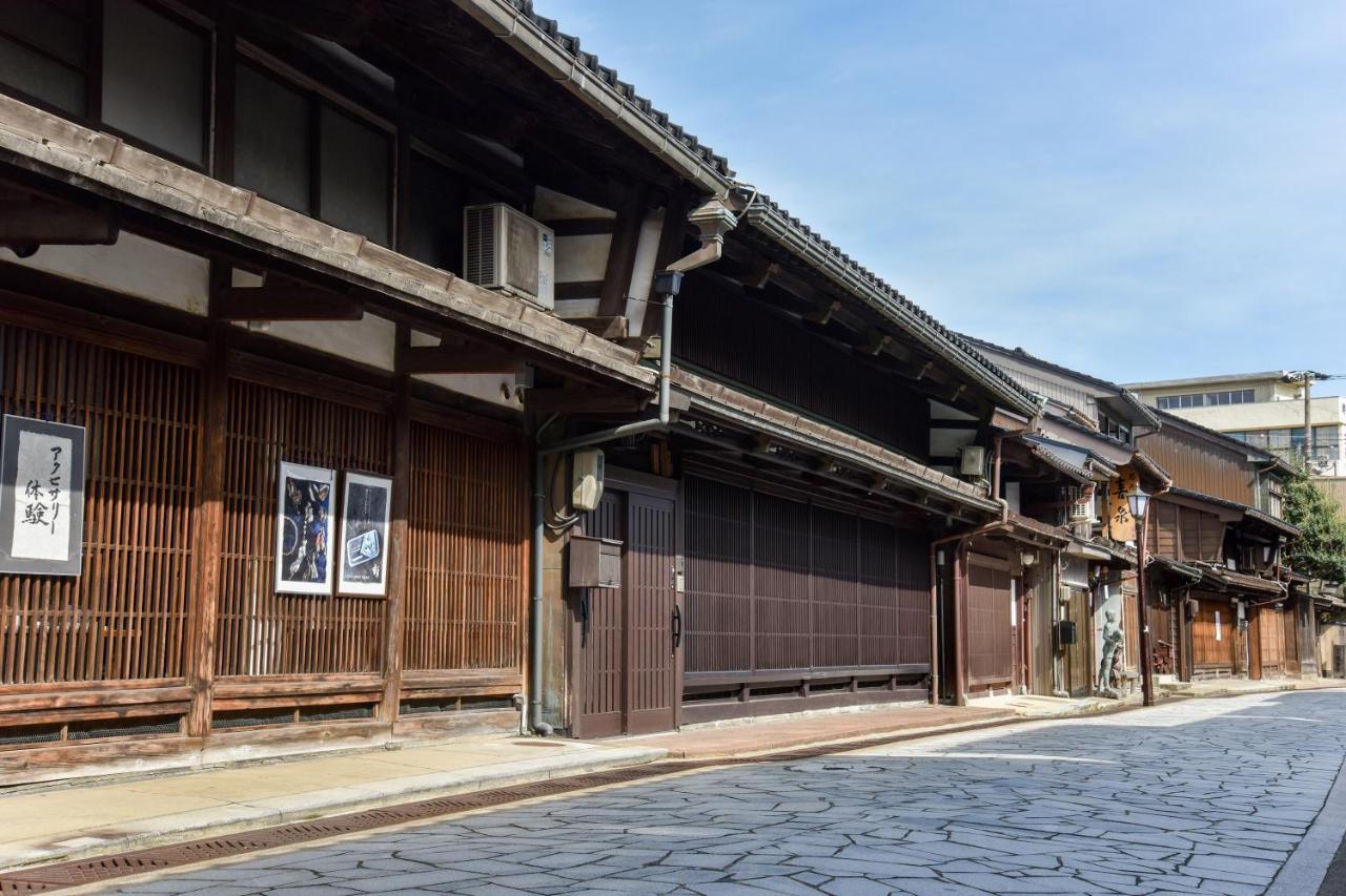 Kadokyu Ryokan Takaoka Buitenkant foto