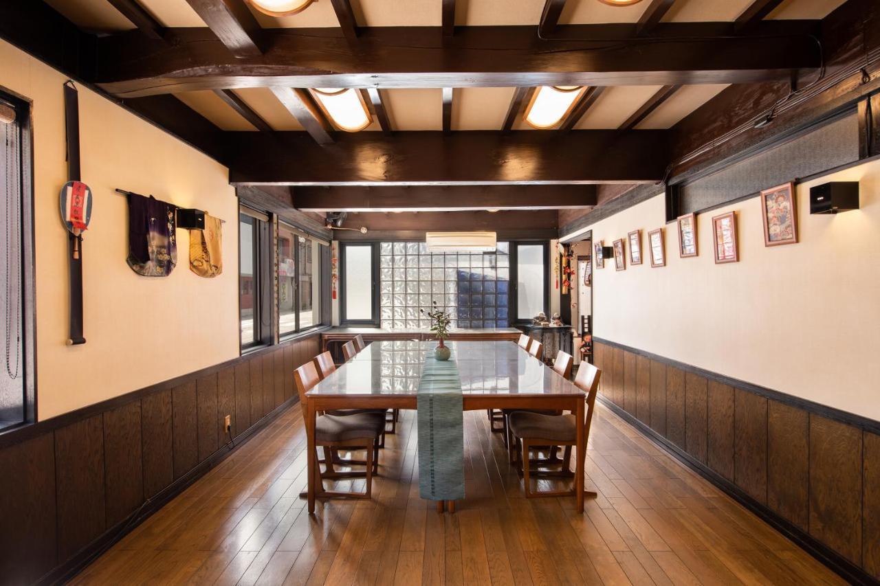 Kadokyu Ryokan Takaoka Buitenkant foto