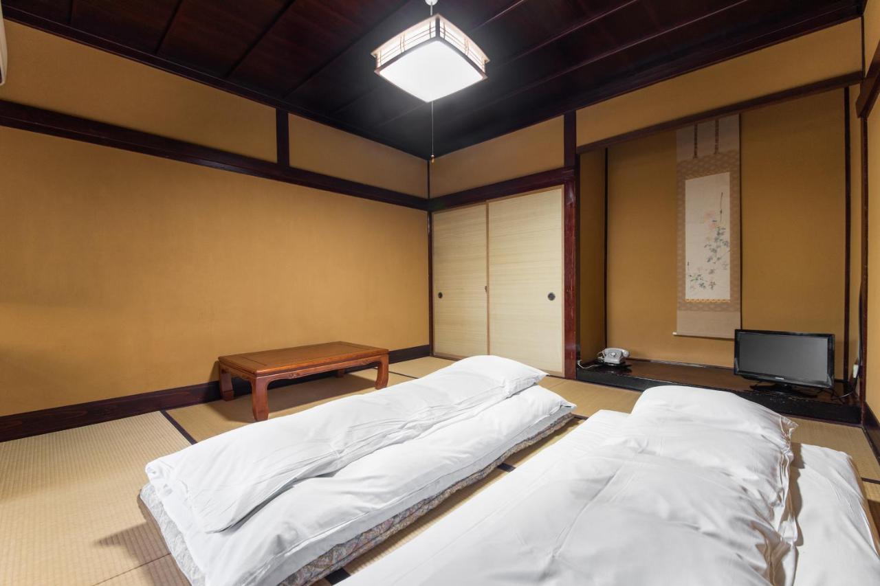 Kadokyu Ryokan Takaoka Buitenkant foto