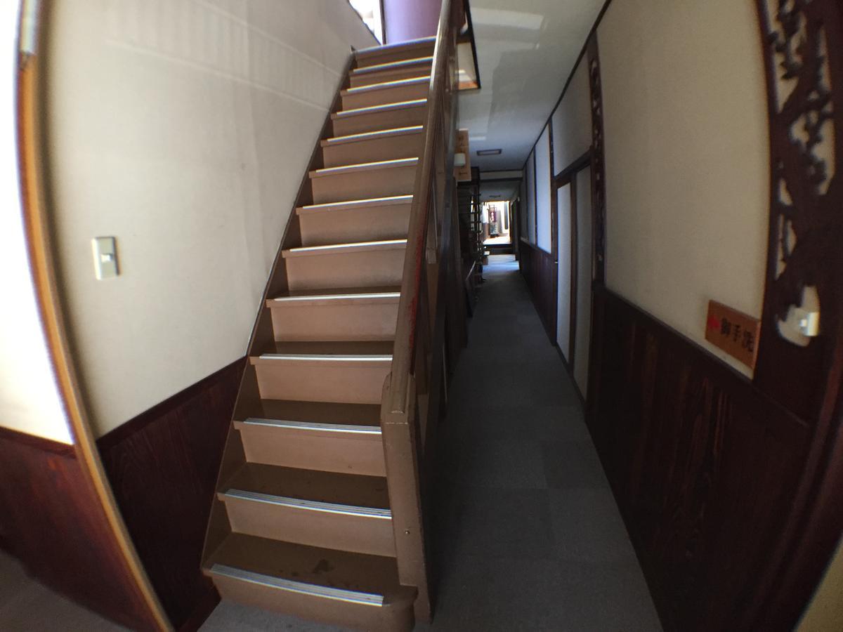 Kadokyu Ryokan Takaoka Buitenkant foto