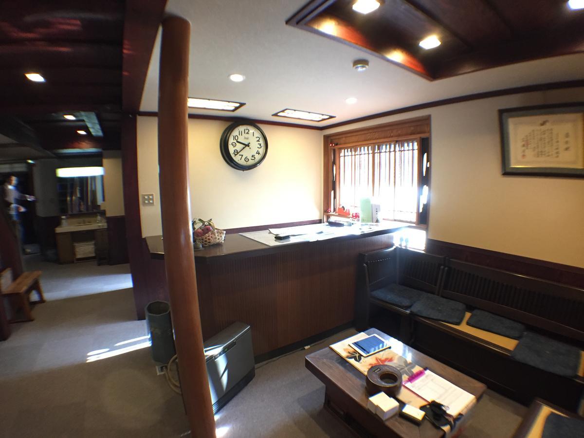 Kadokyu Ryokan Takaoka Buitenkant foto